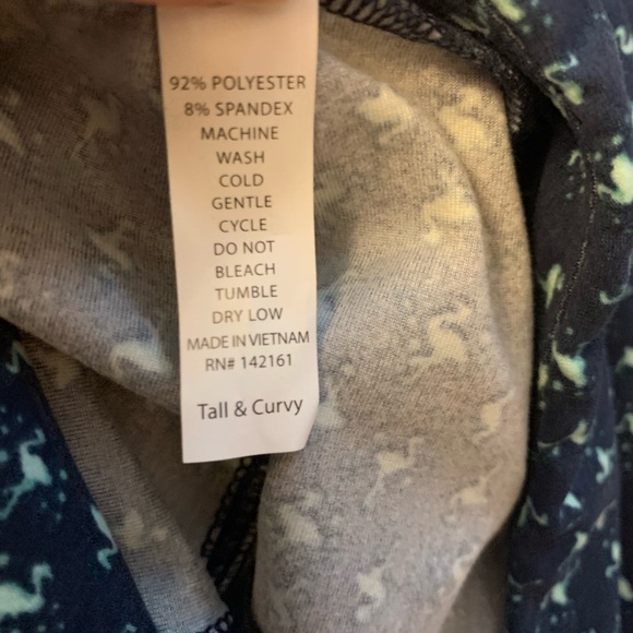 Blue flamingo LuLaRoe Leggings - Picture 4 of 4